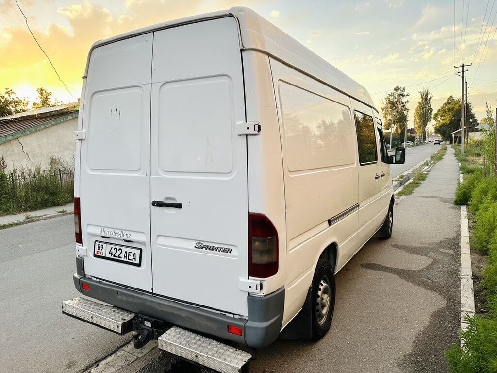 Mercedes-Benz Спринтер: 2005 г., 2.2 л, Механика, Дизель, Фургон: фото 5