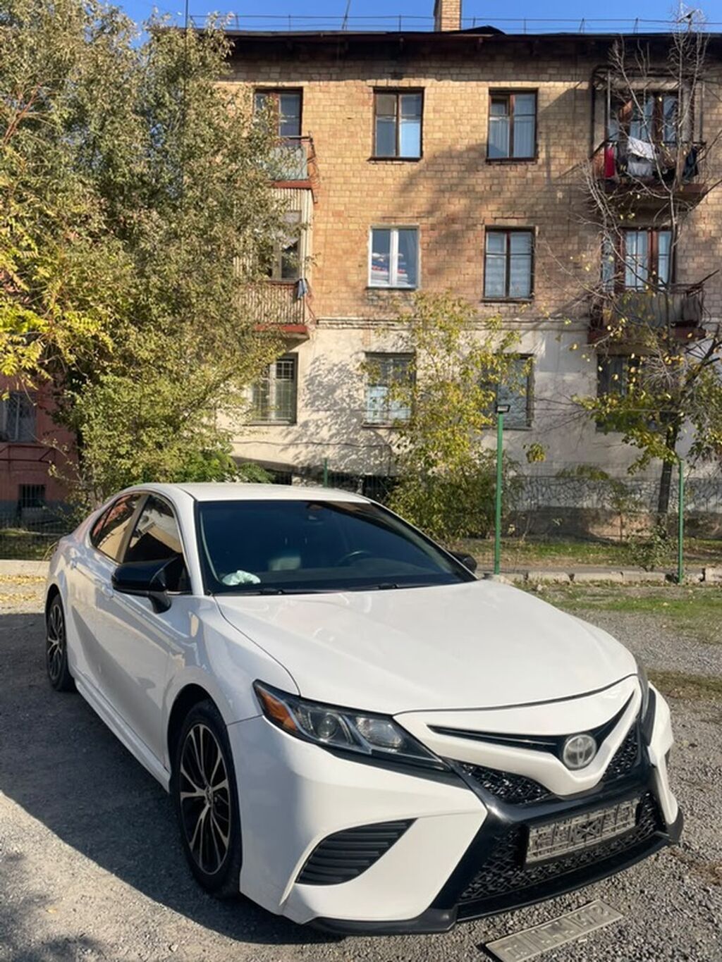 Toyota Camry: 2018 г., 2.5 л, Автомат, Бензин, Седан: фото 5