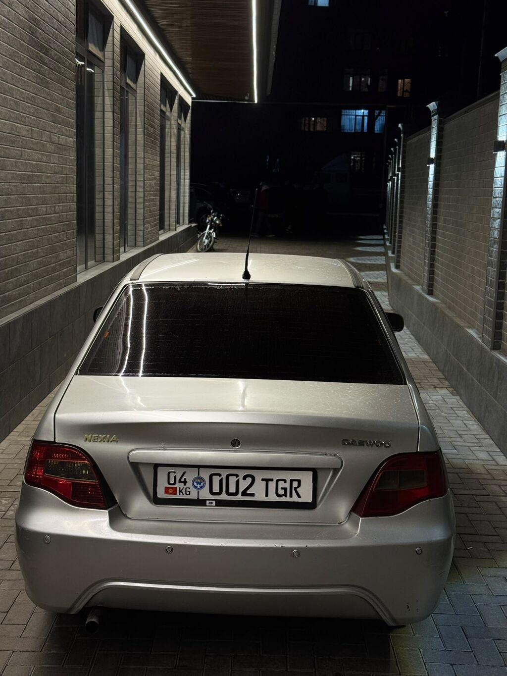 Daewoo Nexia: 2010 г., 1.5 л, Механика, Седан: фото 5