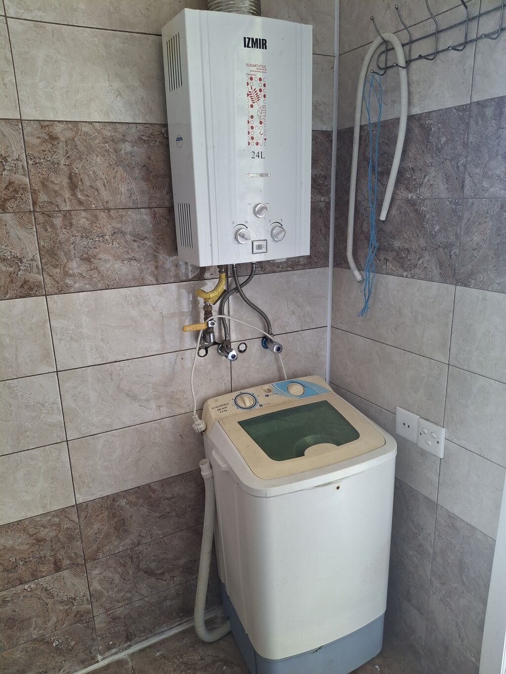 Qusar, 72 kv. m, 3 otaqlı, Hovuzsuz, Qaz, İşıq, Su