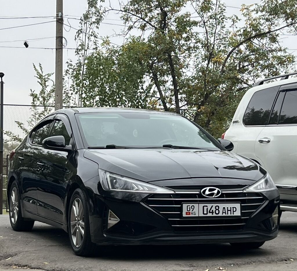 Hyundai Elantra: 2018 г., 2 л, Автомат, Бензин, Седан: фото 6