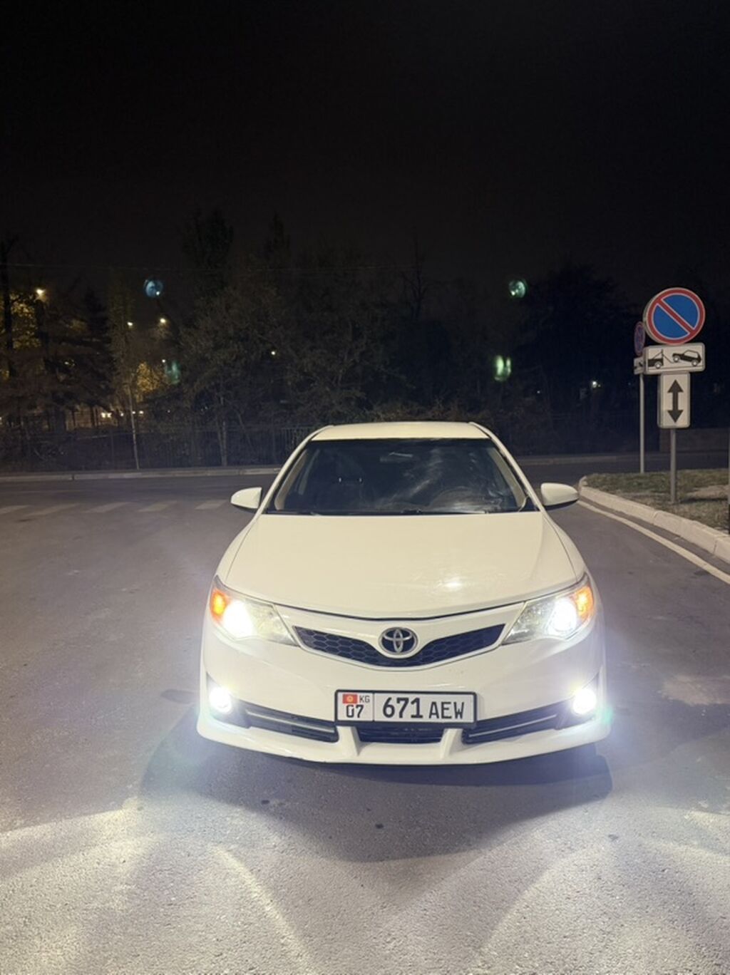 Toyota Camry: 2013 г., 2.5 л, Автомат, Бензин, Седан: фото 5