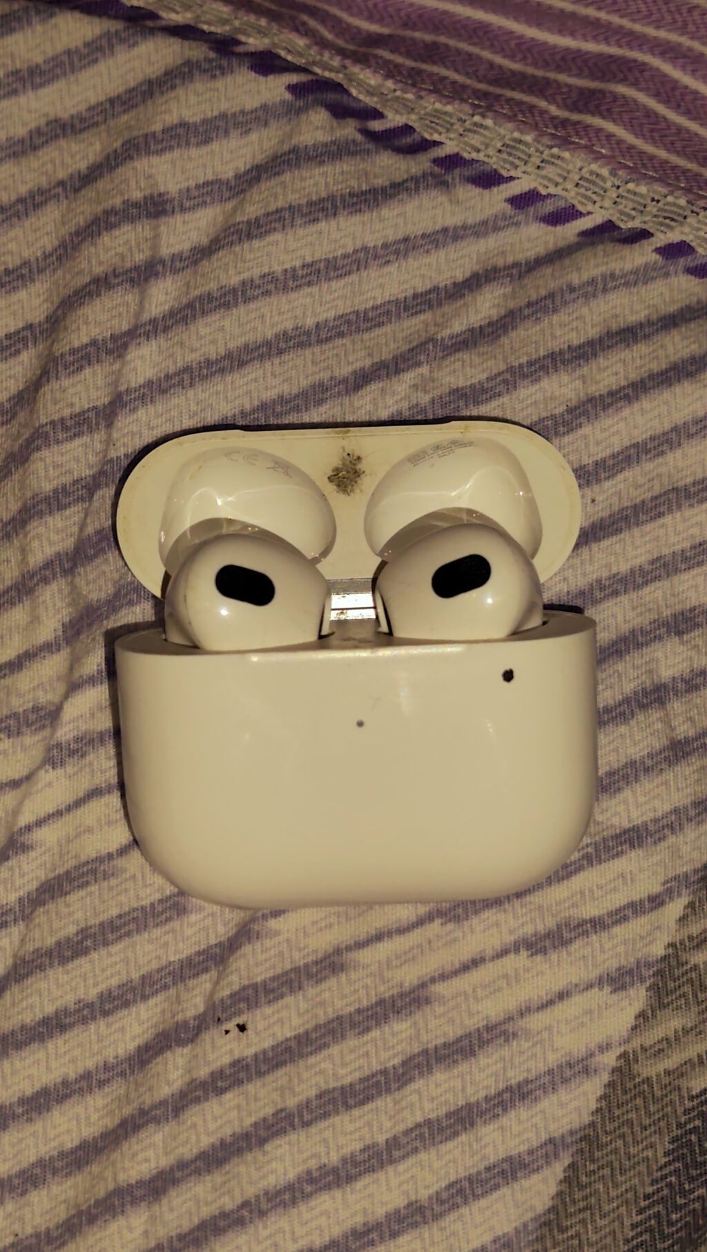 Apple AirPods Pro с кейсом: фото 2