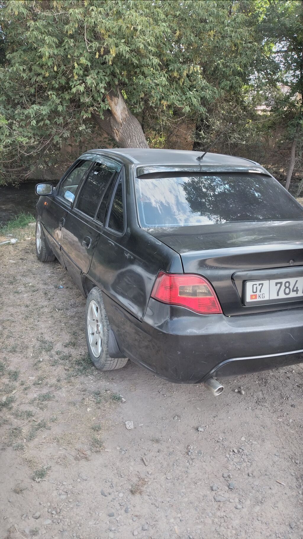 Daewoo Nexia: 2010 г., 1.5 л, Механика, Бензин, Седан: фото 4