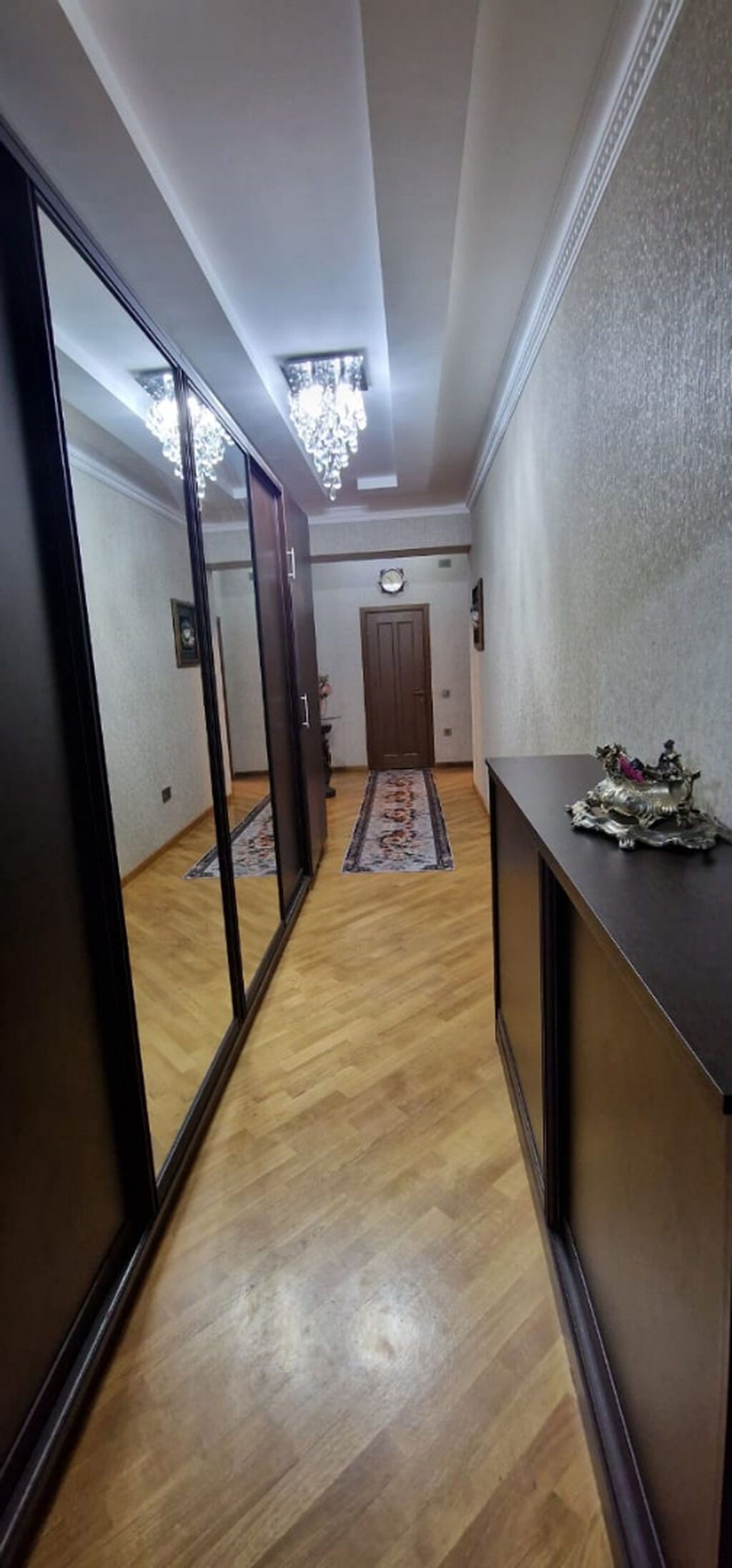 3 otaqlı, Yeni tikili, 125 kv. m
