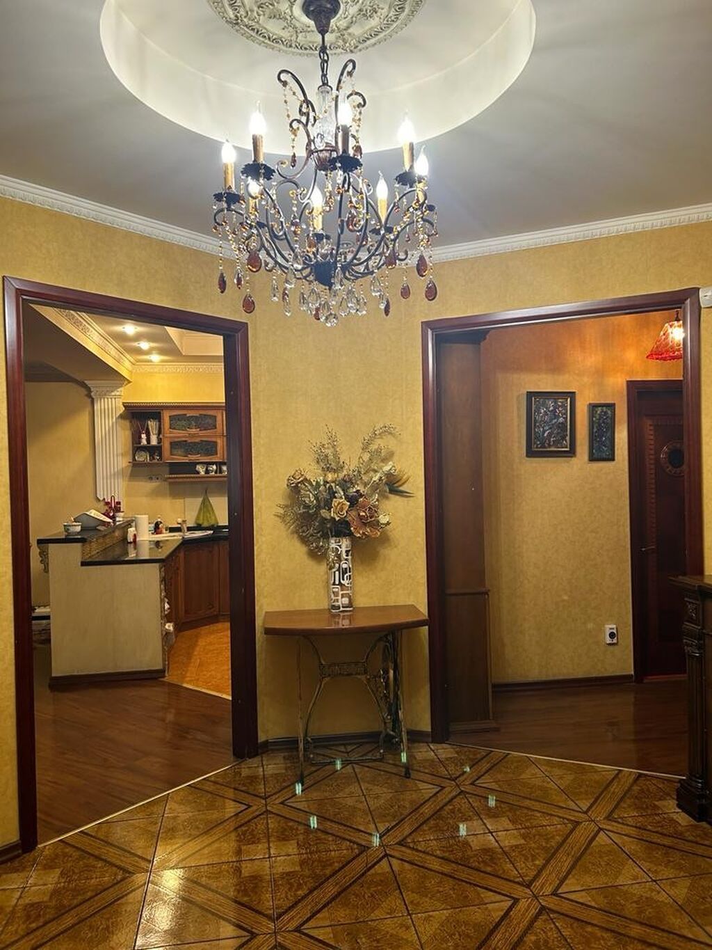 5 и более комнат, 153 м², Золотой квадрат Элитка, 2 этаж, Дизайнерский ремонт: фото 3