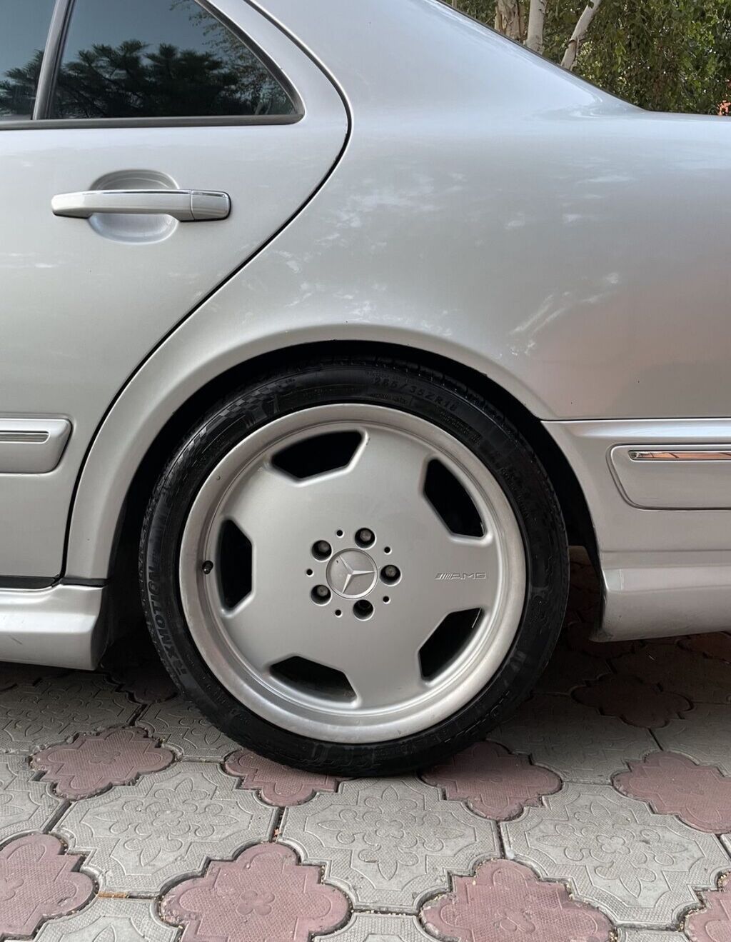 Mercedes-Benz E-Class: 1999 г., 4.3 л, Типтроник, Бензин, Седан: фото 7