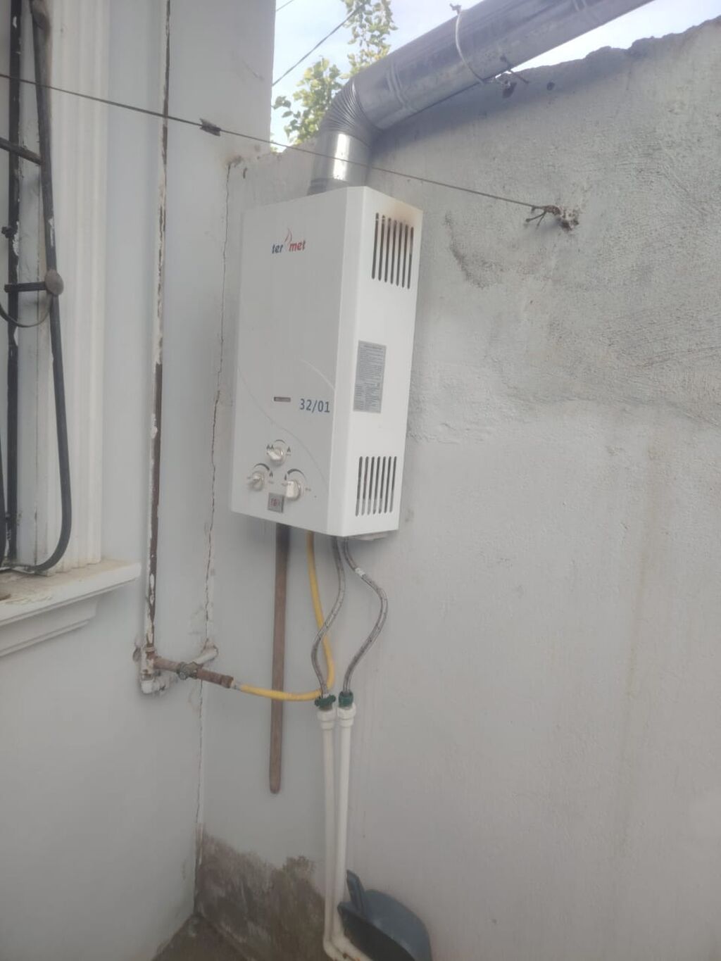 Binəqədi qəs. 2 otaqlı, 55 kv. m, Orta təmir
