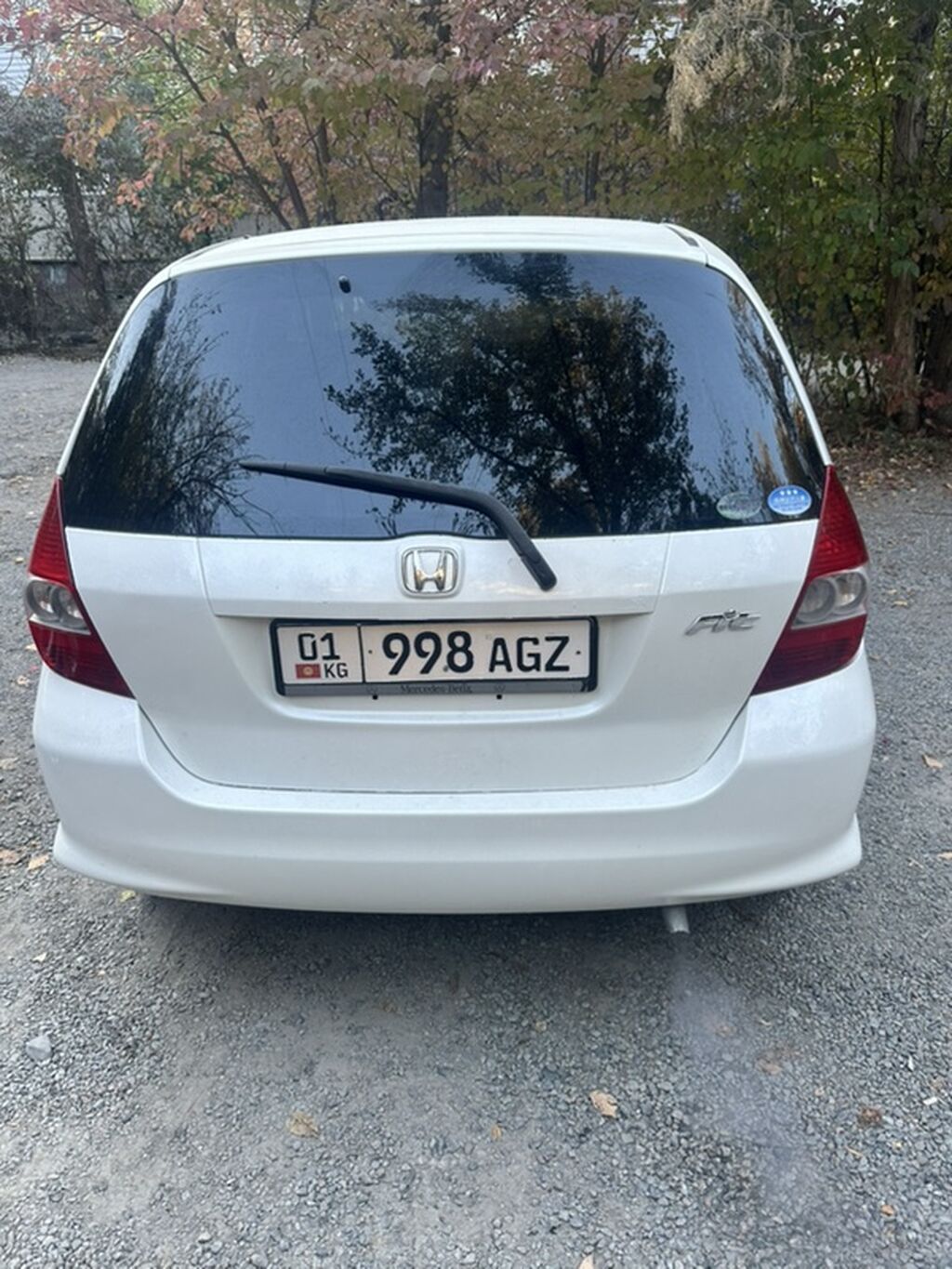 Honda Fit: 2003 г., 1.3 л, Вариатор, Бензин, Хэтчбэк: фото 4