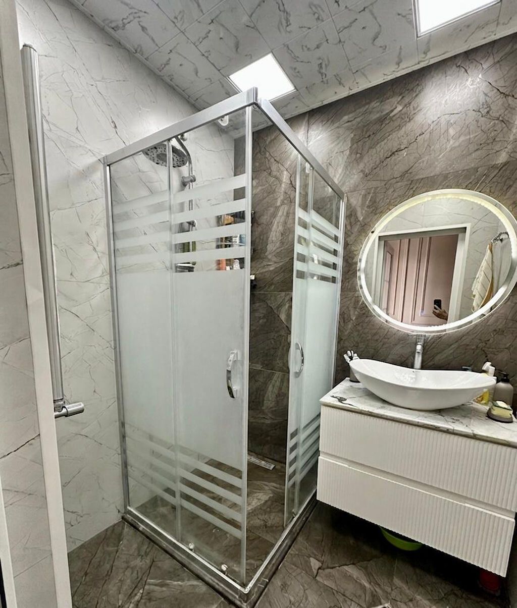 Bakı, Bakıxanov qəs., 4 otaqlı, Köhnə tikili, 83 kv. m