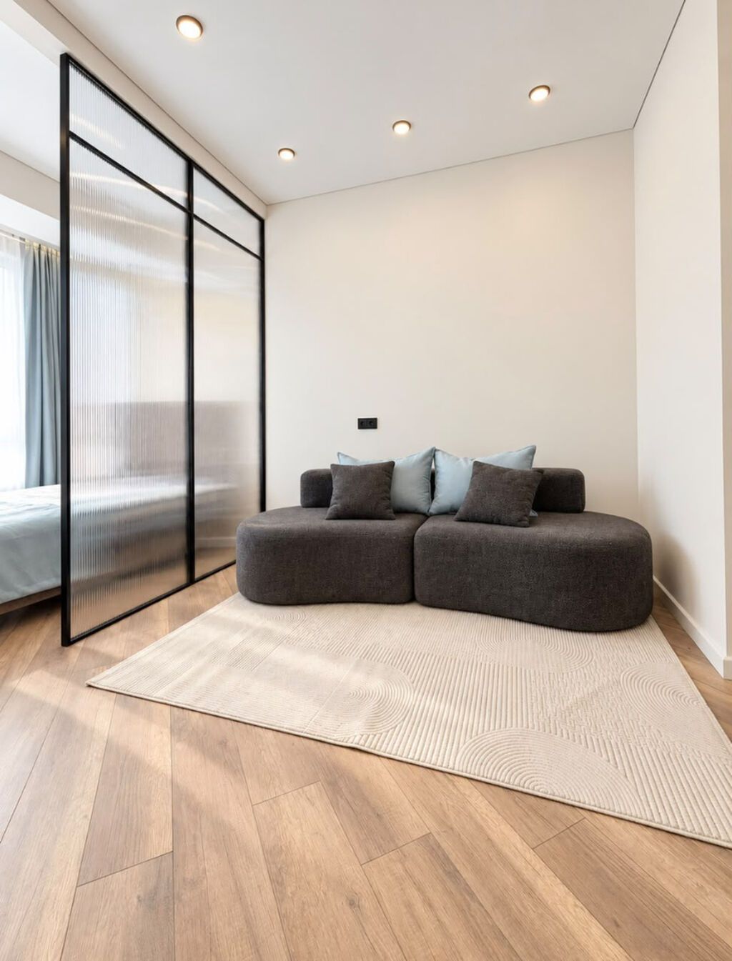 2 комнаты, 45 м², Кок-Жар ж/м Элитка, 8 этаж, Дизайнерский ремонт: фото 4