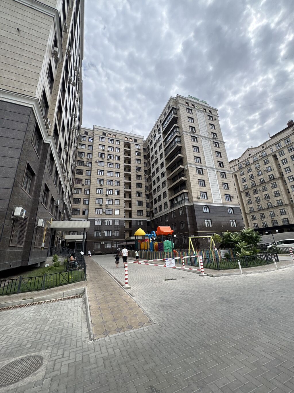 Сдаётся 3-комнатная квартира Район: 5 микрорайон ЖК Green Land: фото 8