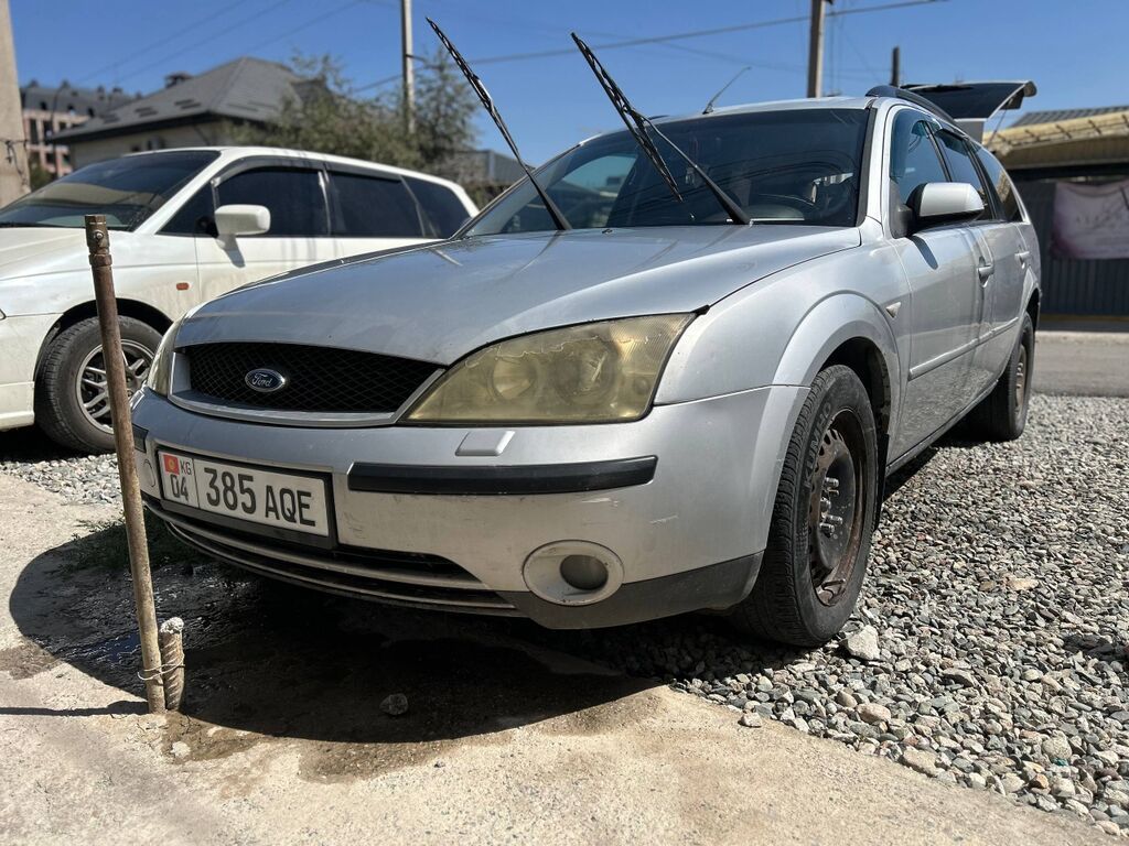 Ford Mondeo: 2003 г., 2 л, Механика, Дизель, Универсал: фото 3