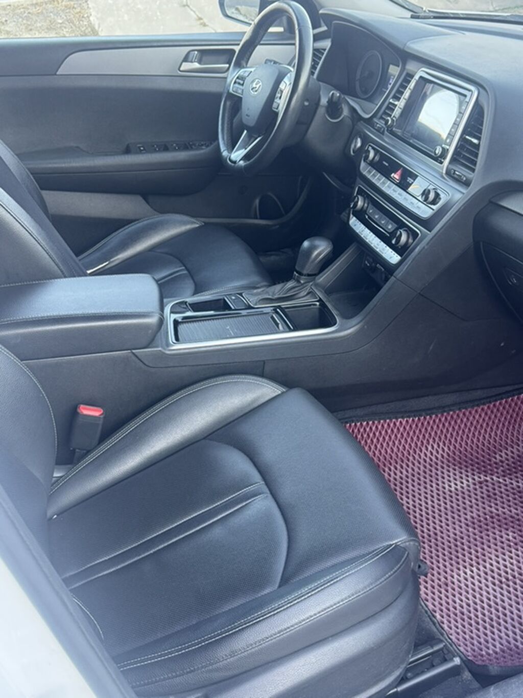 Hyundai Sonata: 2018 г., 2 л, Автомат, Газ, Седан: фото 7