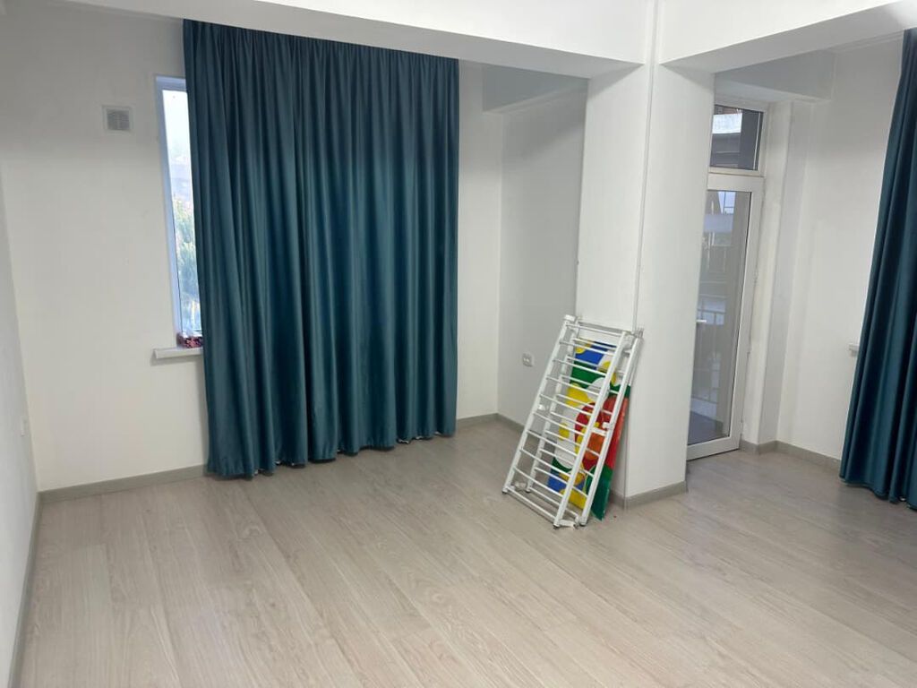 2 комнаты, 53 м², Шлагбаум Элитка, 8 этаж, Косметический ремонт: фото 4