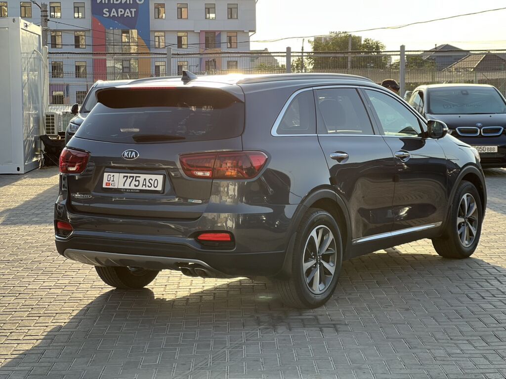 Kia Sorento: 2018 г., 2.2 л, Автомат, Дизель, Кроссовер: фото 5