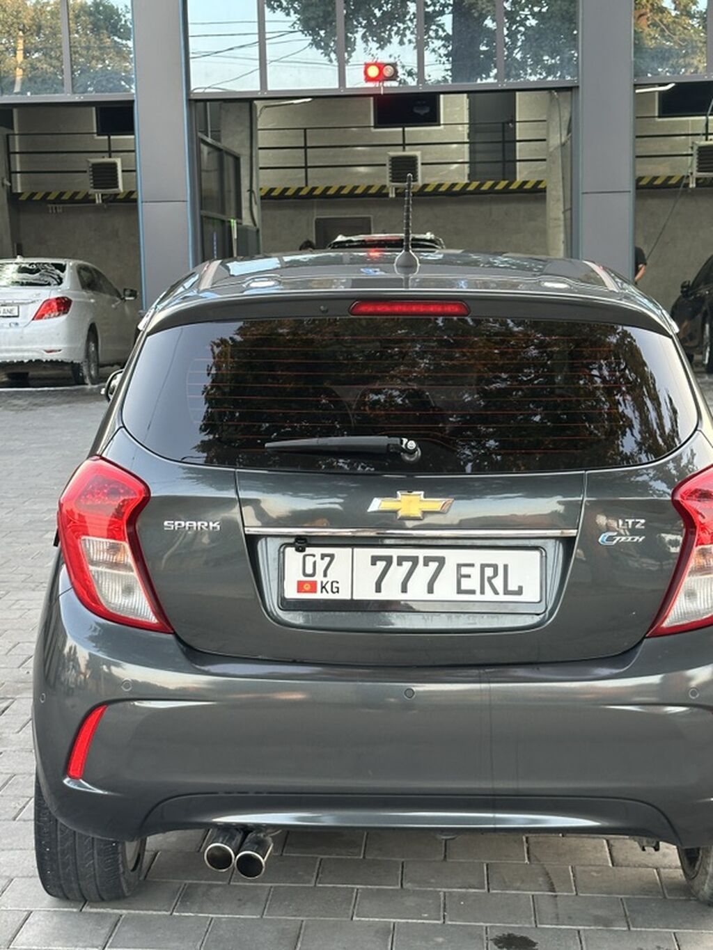 Chevrolet Spark: 2017 г., 1 л, Автомат, Бензин, Хэтчбэк: фото 5