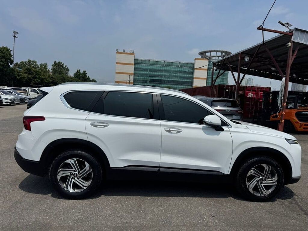 Hyundai Santa Fe: 2021 г., 2.2 л, Дизель, Кроссовер — фото 3