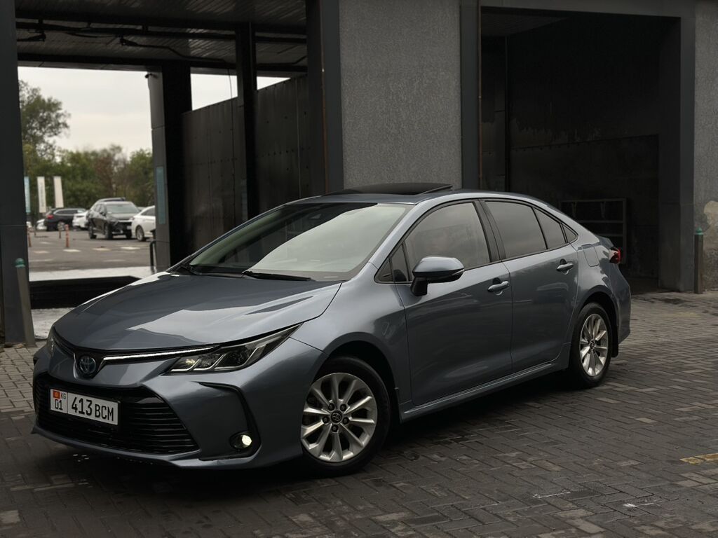 Продам Toyota Corolla 2020, гибрид, 1.8 л, автомат: фото 2