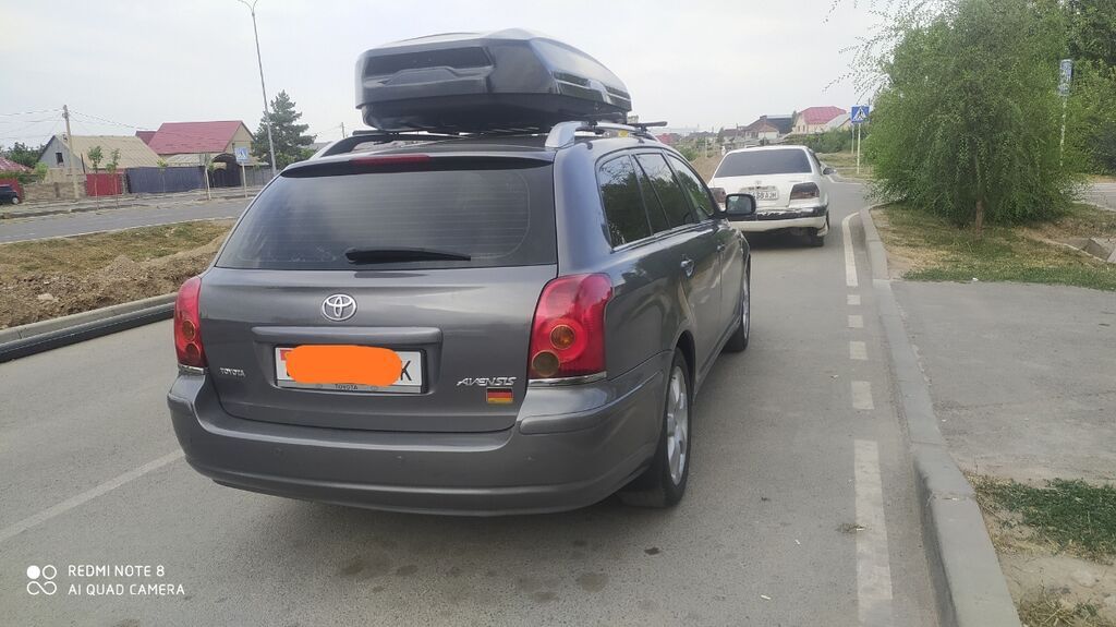 Toyota Avensis: 2005 г., 2 л, Автомат, Бензин, Универсал: фото 4