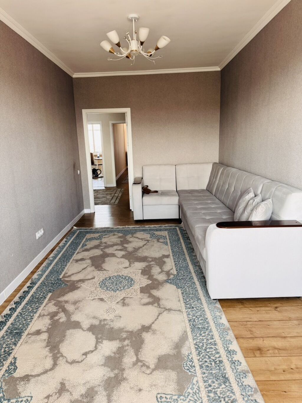3 комнаты, 93 м², Юг-2 мкр Элитка, 15 этаж, Евроремонт: фото 3