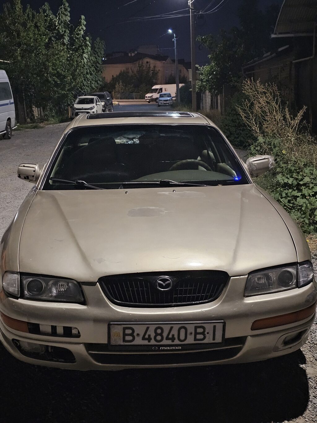 Mazda Millenia: 1999 г., Автомат, Бензин, Седан: фото 2