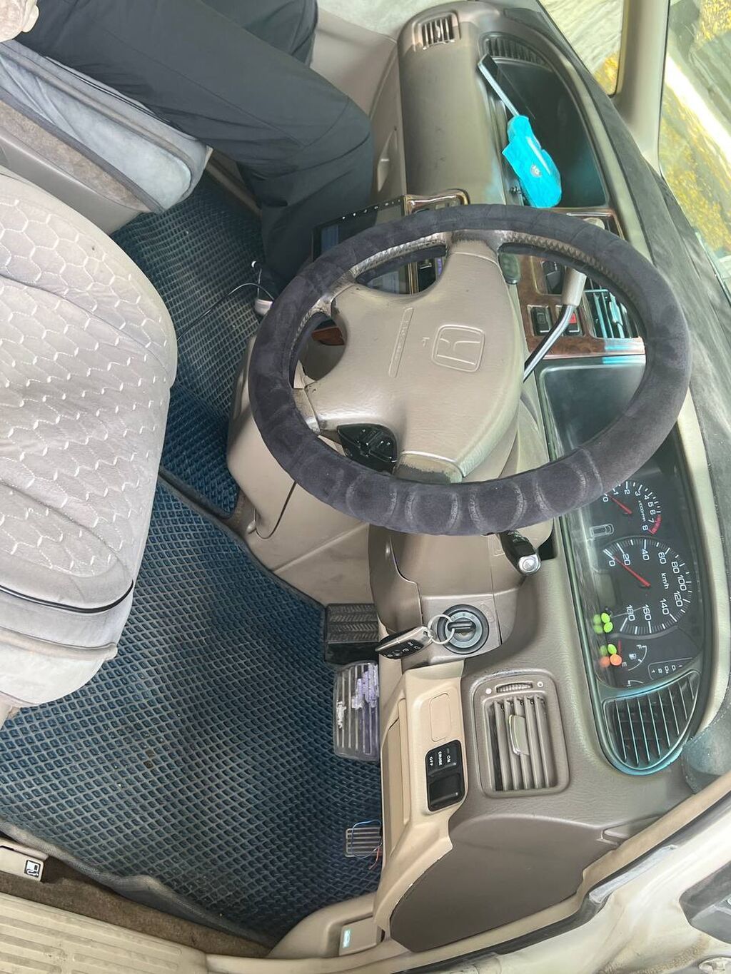 Honda Odyssey: 1999 г., 3 л, Автомат, Бензин, Минивэн: фото 7