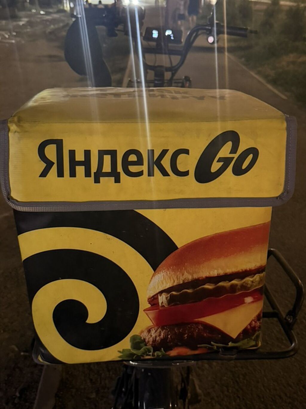 Термосумка рюкзак для доставки еды Яндекс Go Совсем новый работал в: фото 1