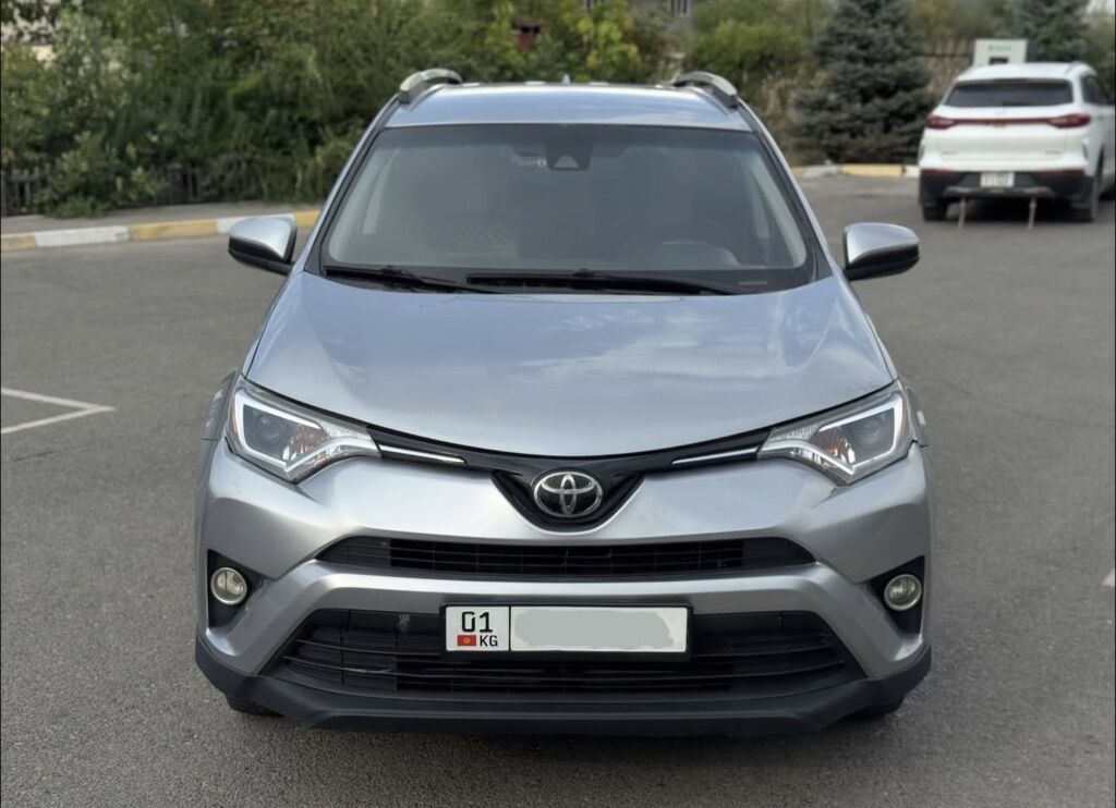 Toyota RAV4: 2017 г., 2.5 л, Автомат, Бензин, Кроссовер: фото 2
