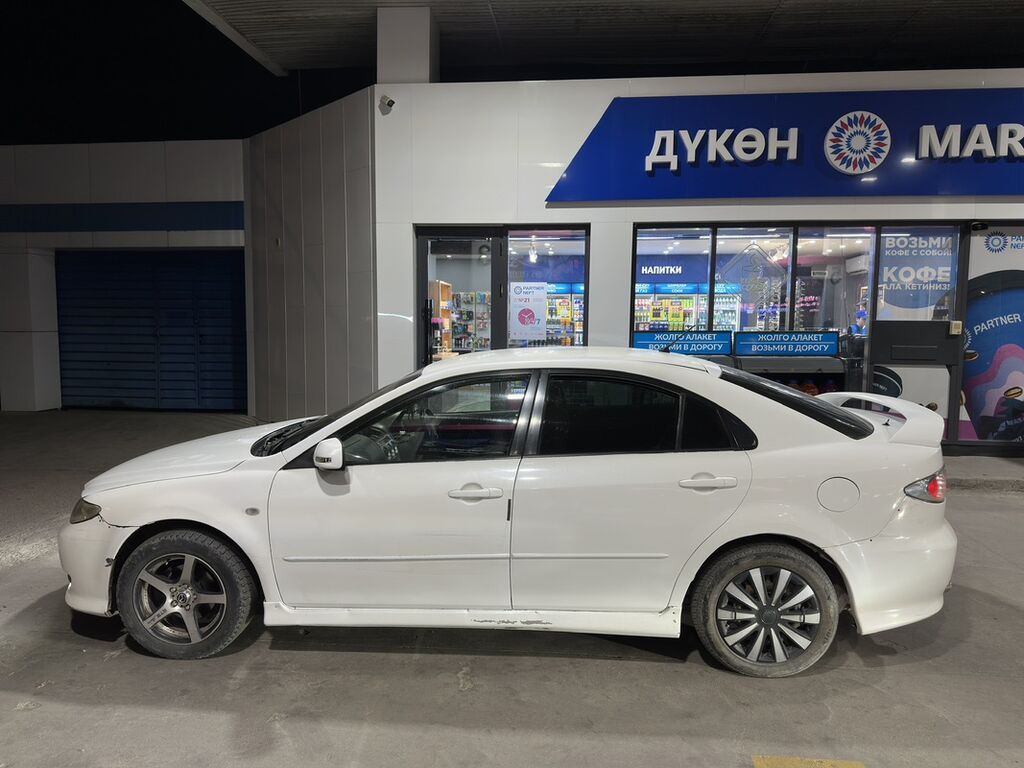 Mazda Atenza: 2002 г., 2.3 л, Автомат, Газ, Седан: фото 3