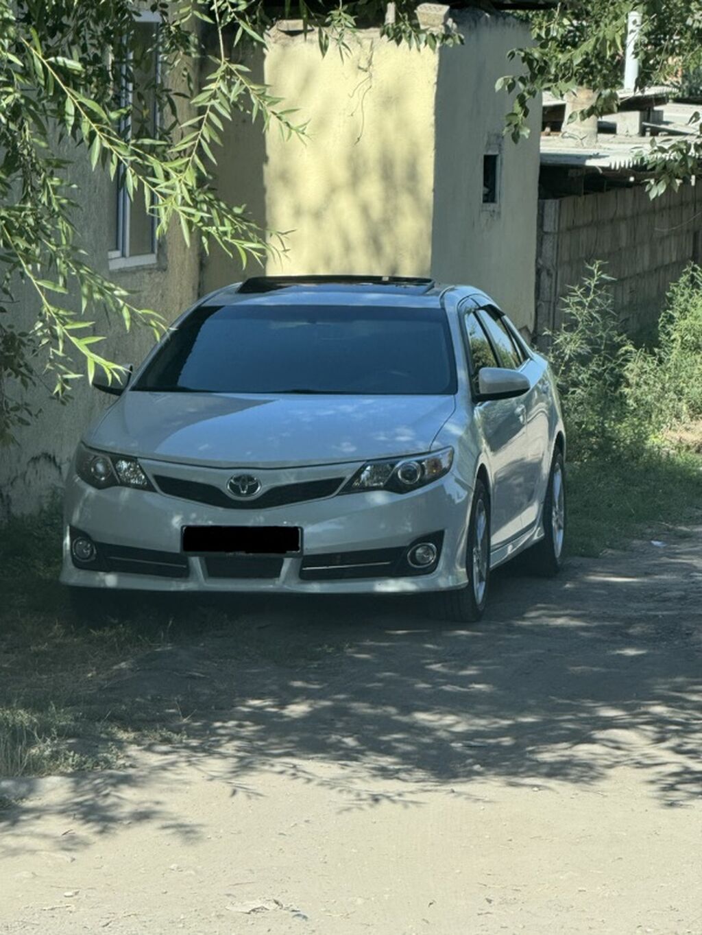 Toyota Camry: 2012 г., 2.5 л, Автомат, Бензин, Седан: фото 2