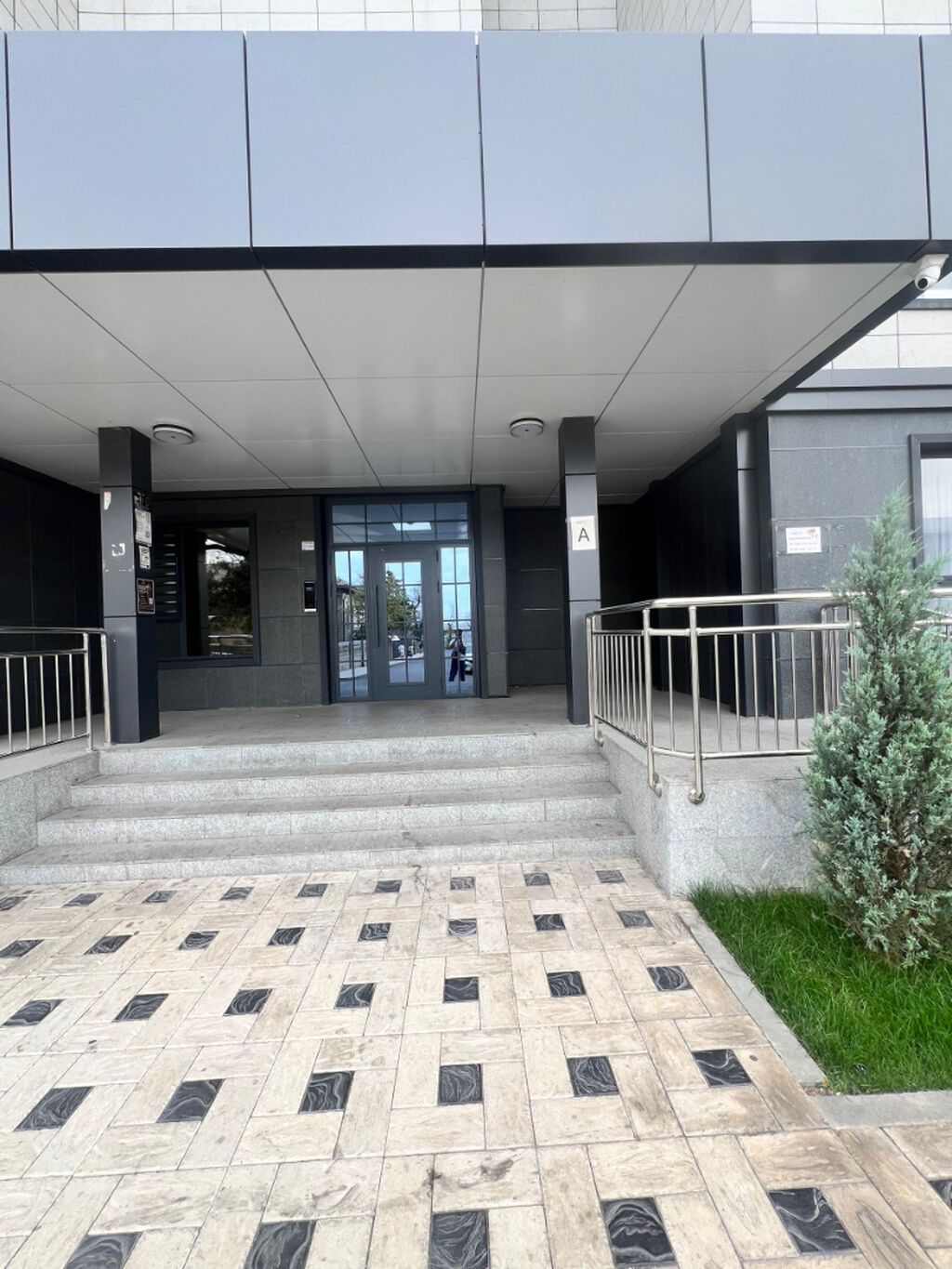 3 комнаты, 87 м², Пишпек Элитка, 15 этаж, Свежий ремонт: фото 3