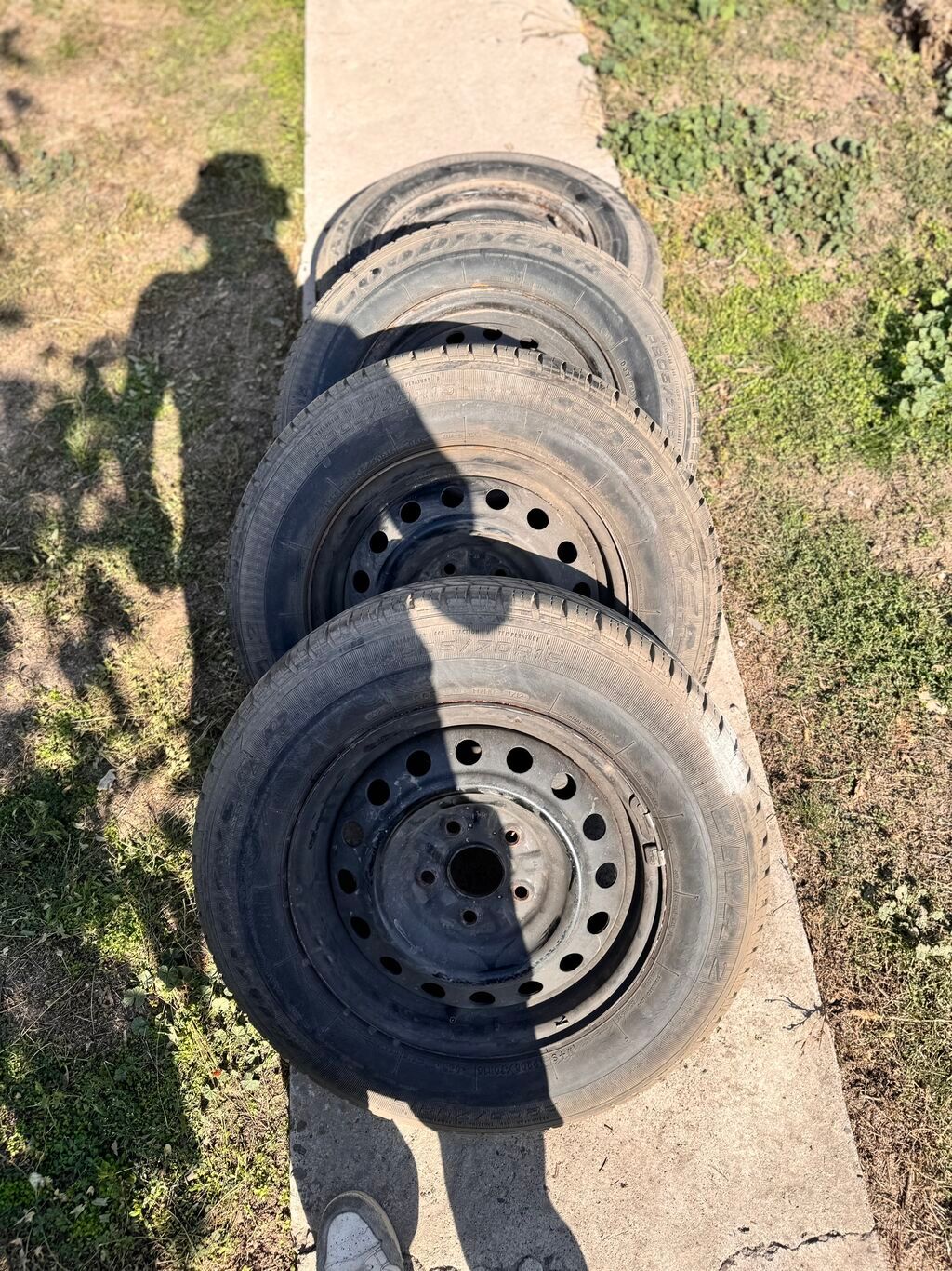 Колеса в сборе 205 / 70 / R 15, Лето, Б/у, Комплект, Легковые, Железные, отверстий - 5: фото 3