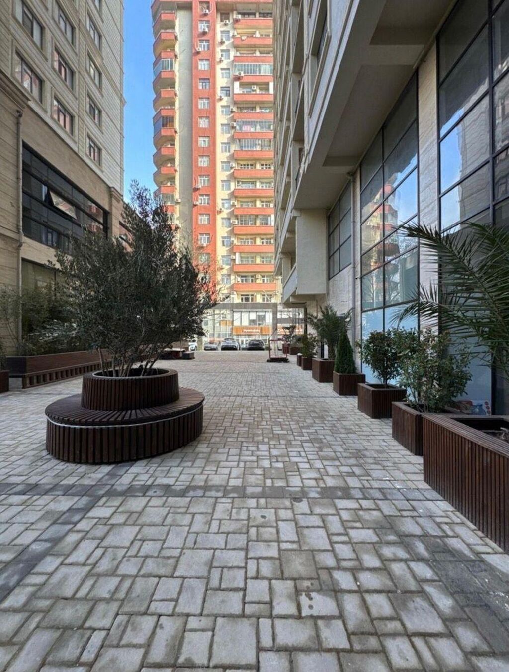 2 otaqlı, Yeni tikili, 135 kv. m