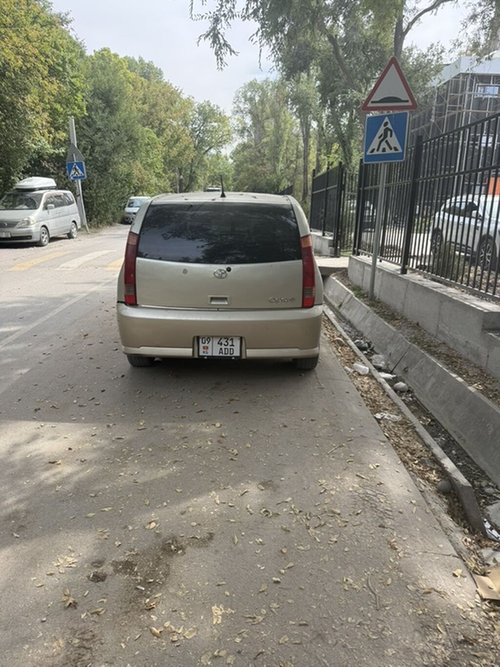 Toyota Opa: 2000 г., 2 л, Автомат, Бензин, Хэтчбэк: фото 5