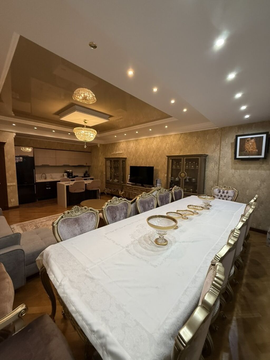 Продается 4-комнатная квартира, 130 м², Бишкек: фото 4