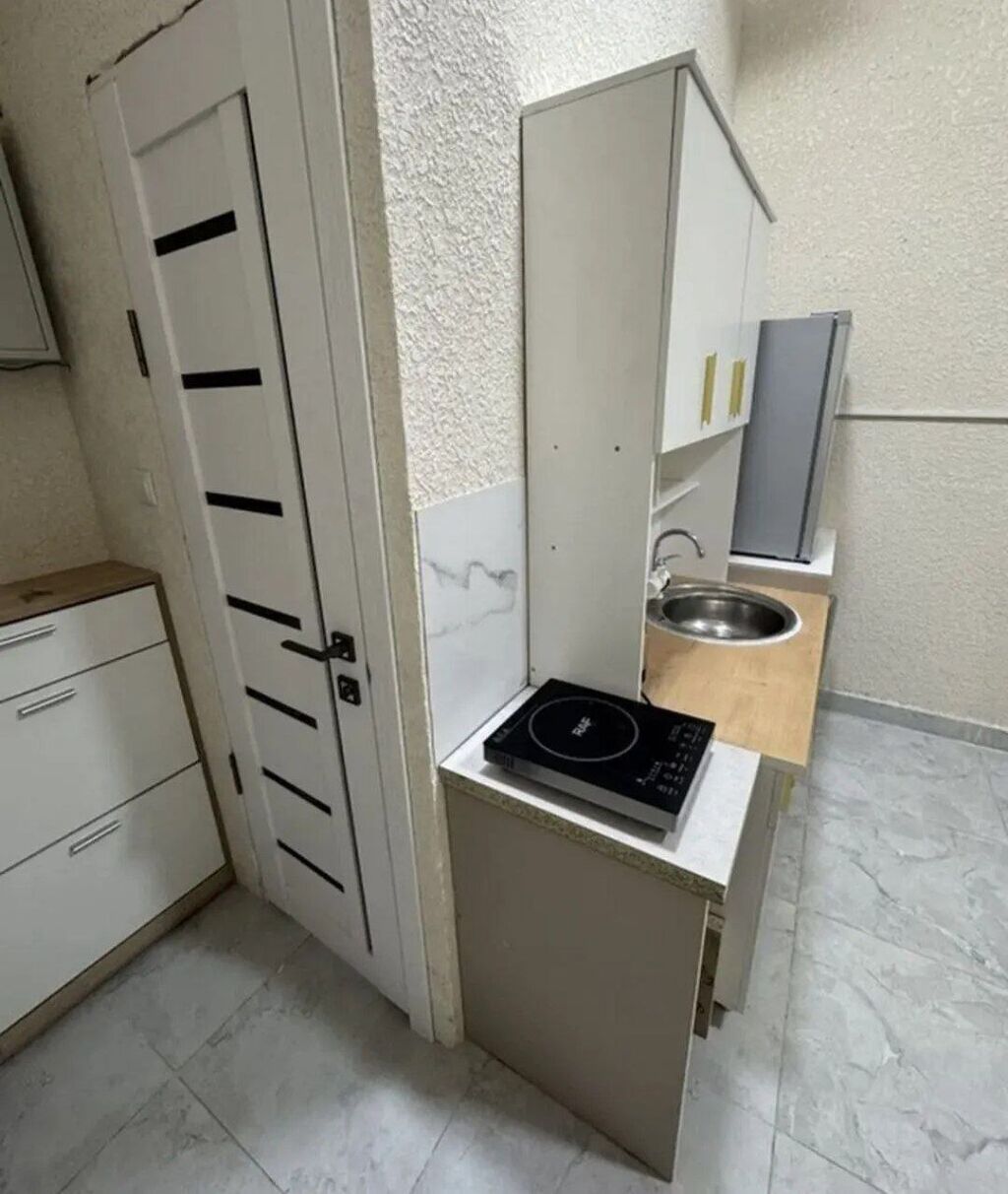 Студия Ата тюрк 25000: фото 1