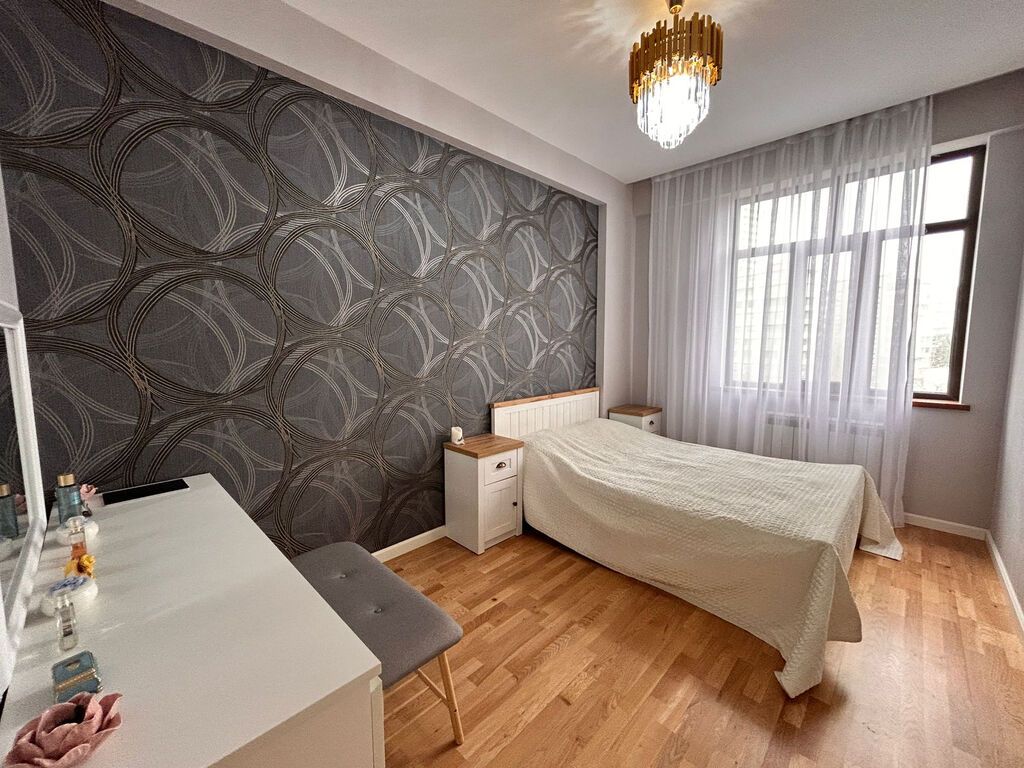 3 otaqlı, Yeni tikili, m. Həzi Aslanov, 97 kv. m