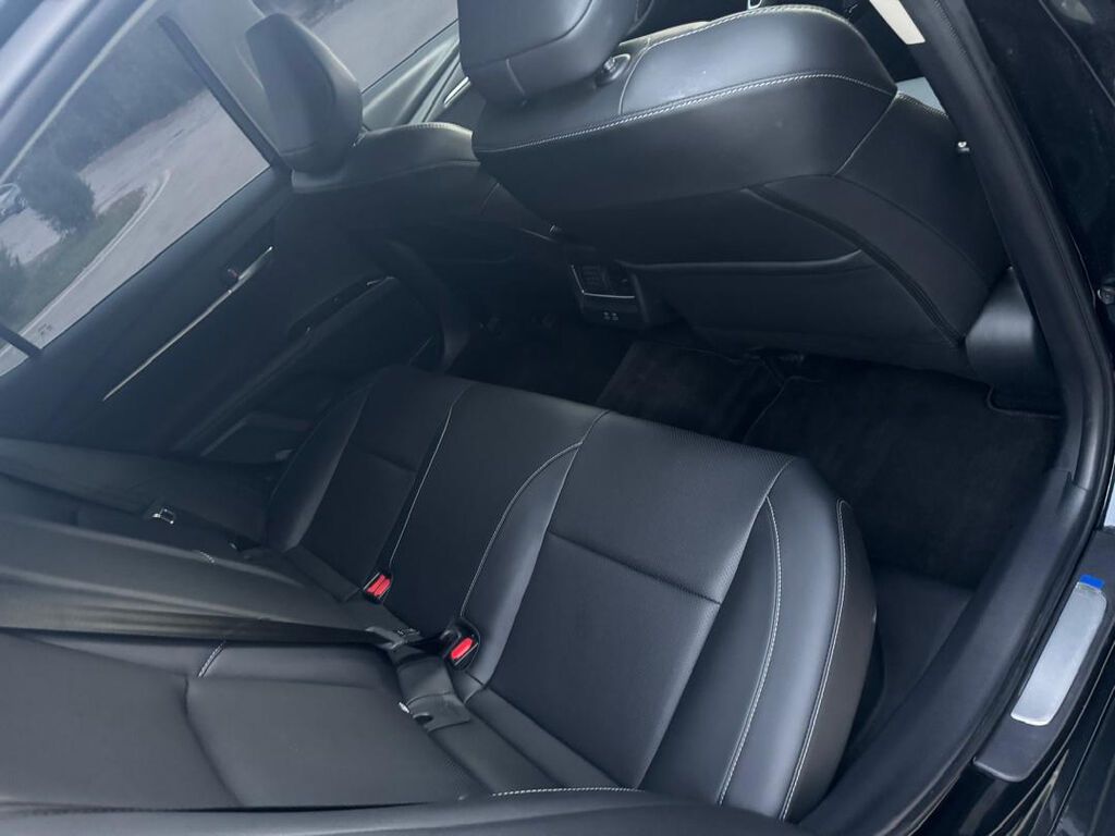 Toyota Camry: 2025 г., 2 л, Вариатор, Гибрид, Седан: фото 8