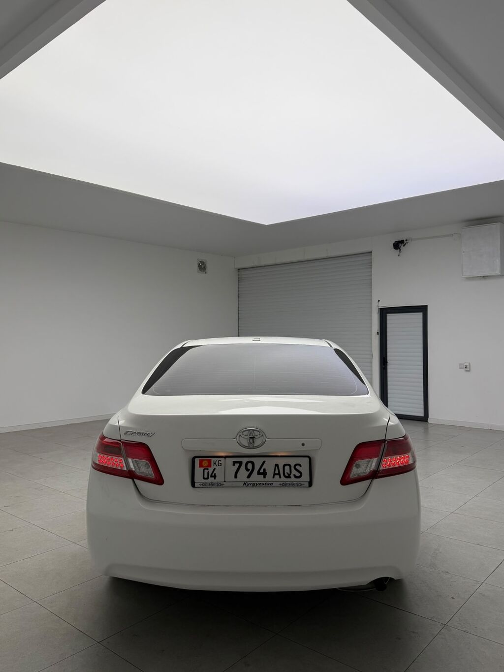 Toyota Camry: 2010 г., 2.5 л, Автомат, Бензин, Седан: фото 8