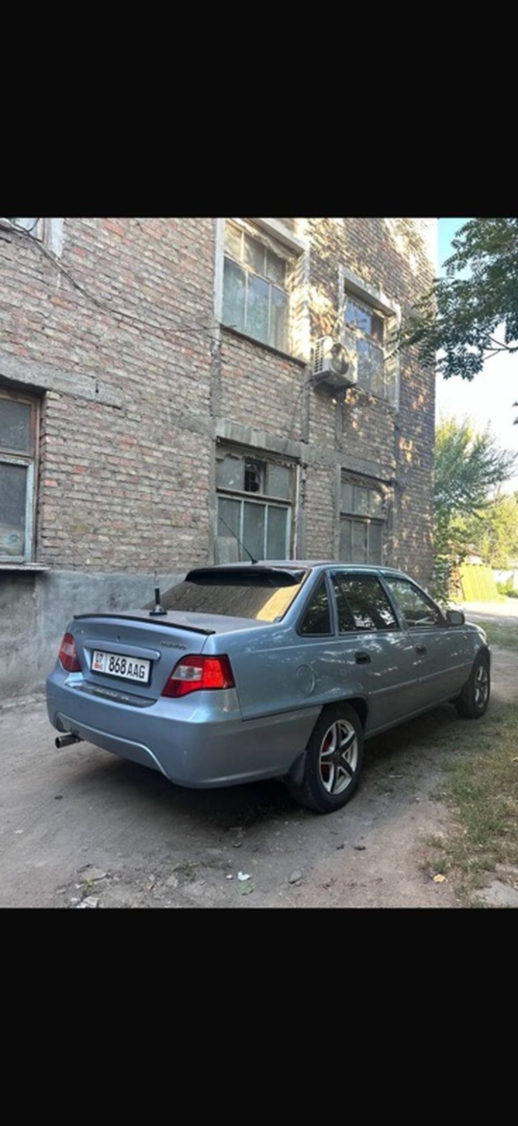 Daewoo Nexia: 2011 г., Бензин, Седан: фото 1