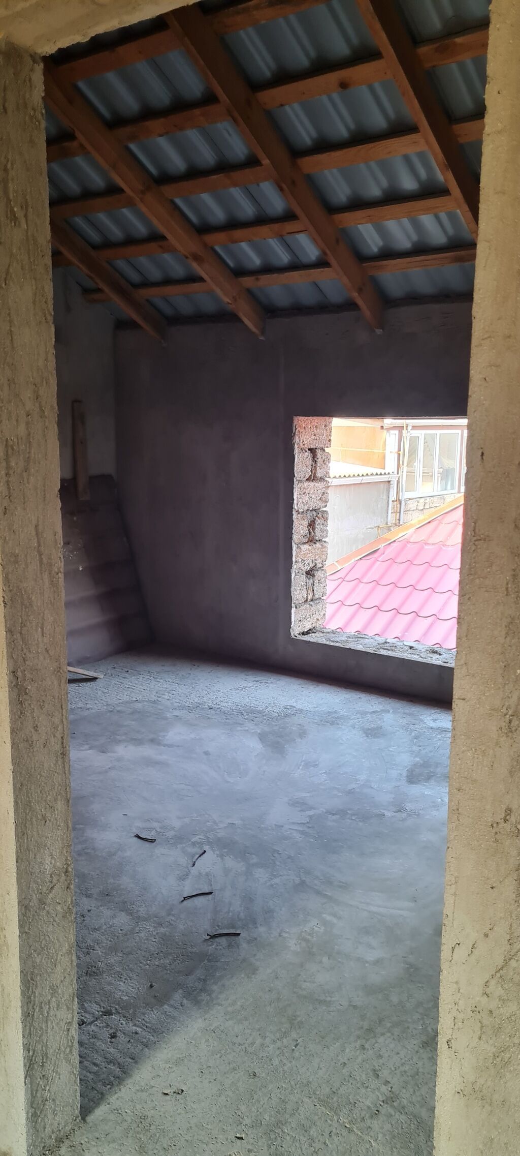Kürdəxanı qəs. 4 otaqlı, 90 kv. m, Kredit yoxdur, Təmirsiz