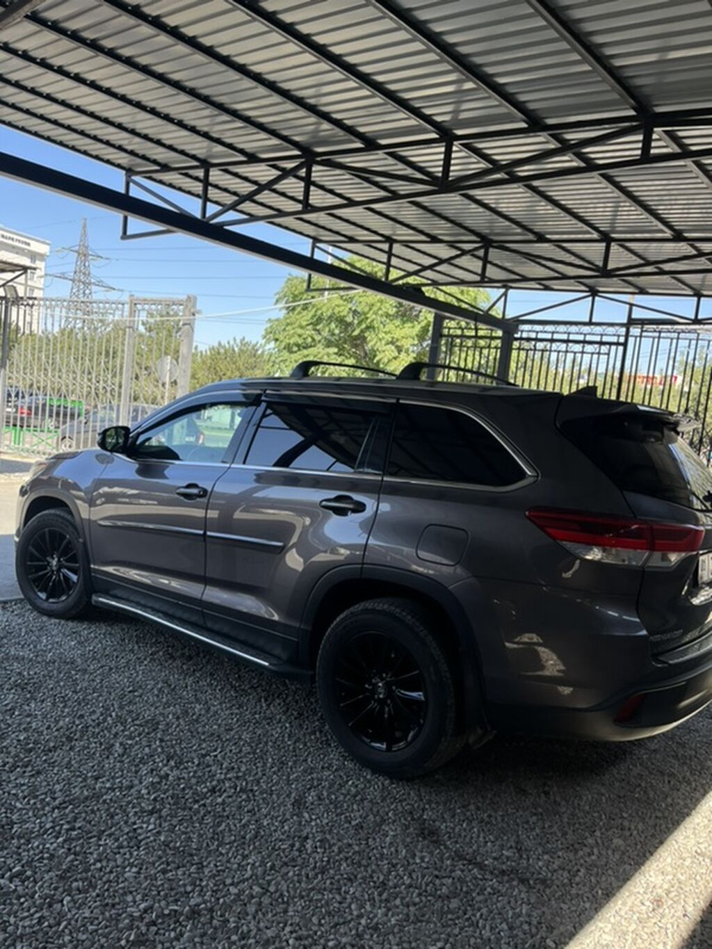 Toyota Highlander: 2019 г., 3.5 л, Автомат, Бензин, Кроссовер: фото 3