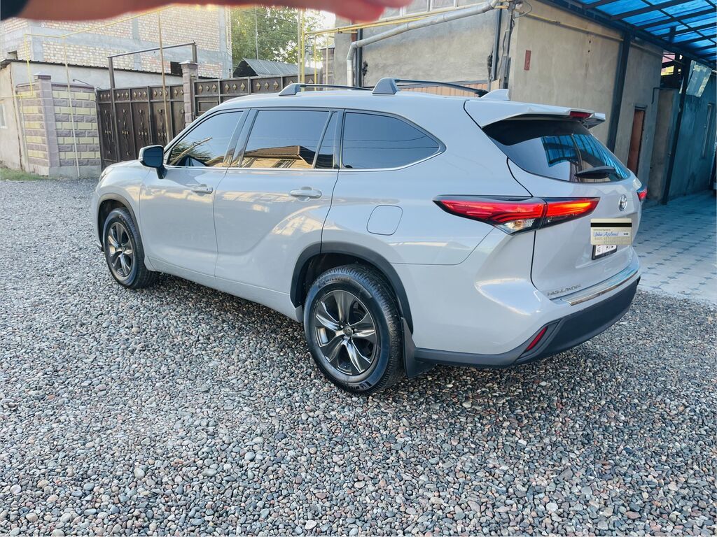 Toyota Highlander: 2022 г., 2.5 л, Автомат, Гибрид, Кроссовер: фото 6