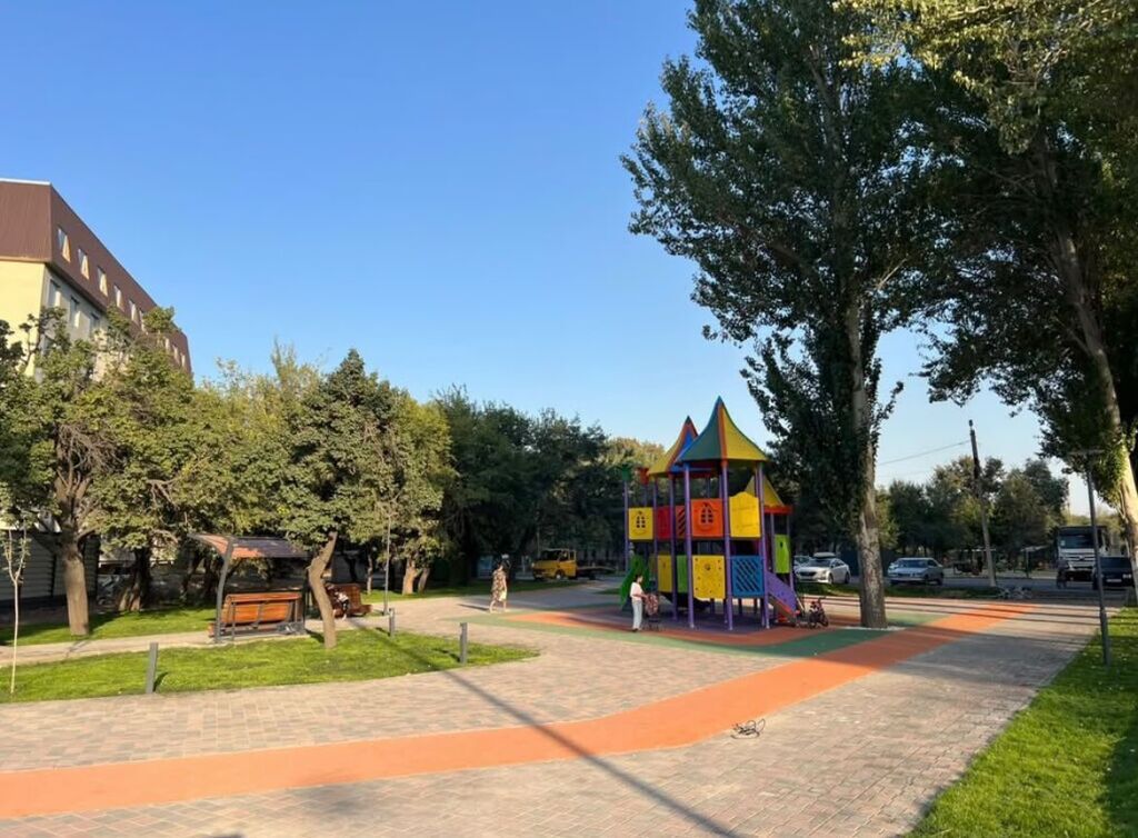 2 комнаты, 62 м², Сары-Озон Дыйкан рынок Индивидуалка, 1 этаж, ПСО (под самоотделку): фото 4