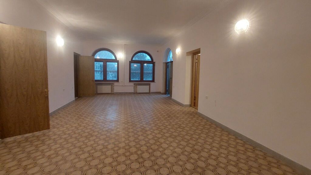 Həyət evi, 10 otaqlı, 700 m², satılır, Bakı — 18