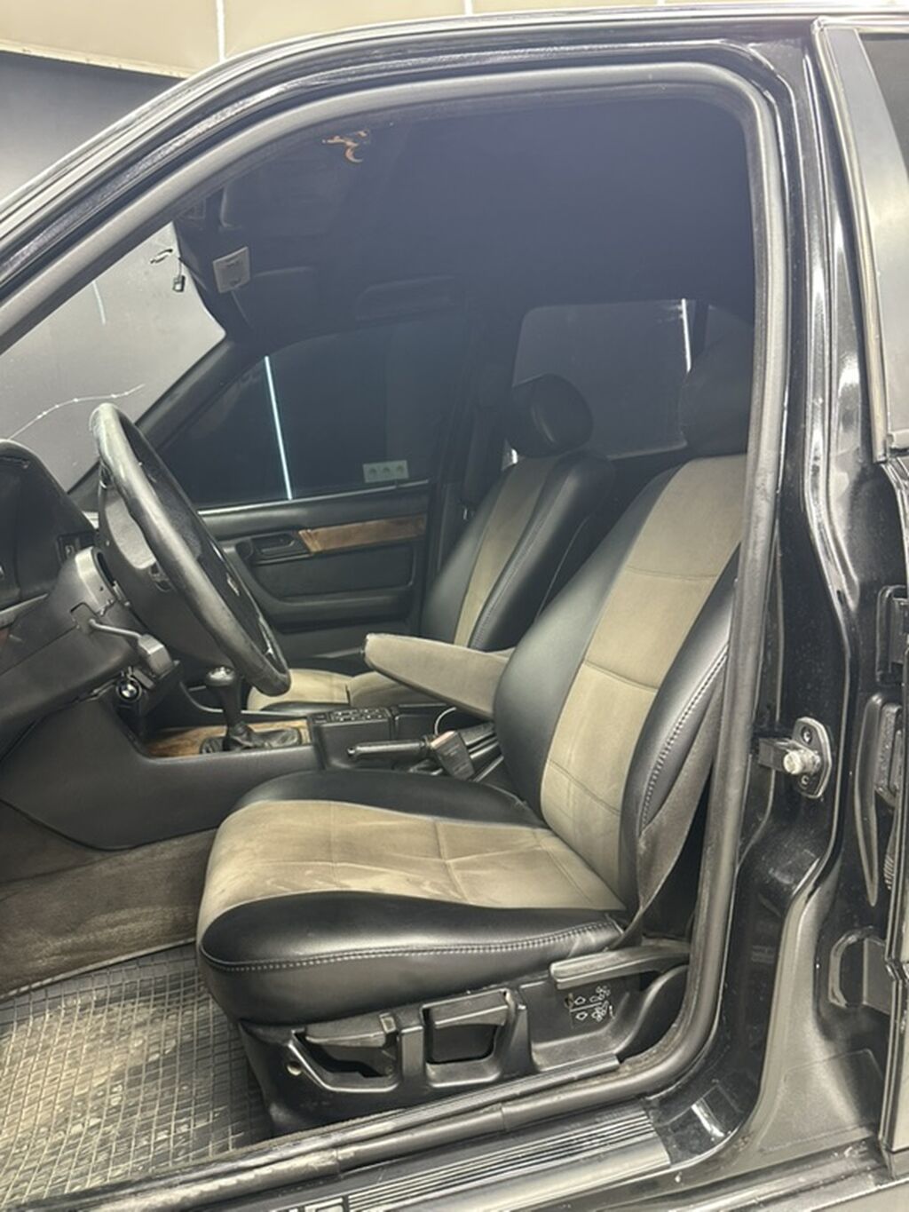 BMW 5 series: 1994 г., 4 л, Механика, Бензин, Седан: фото 4