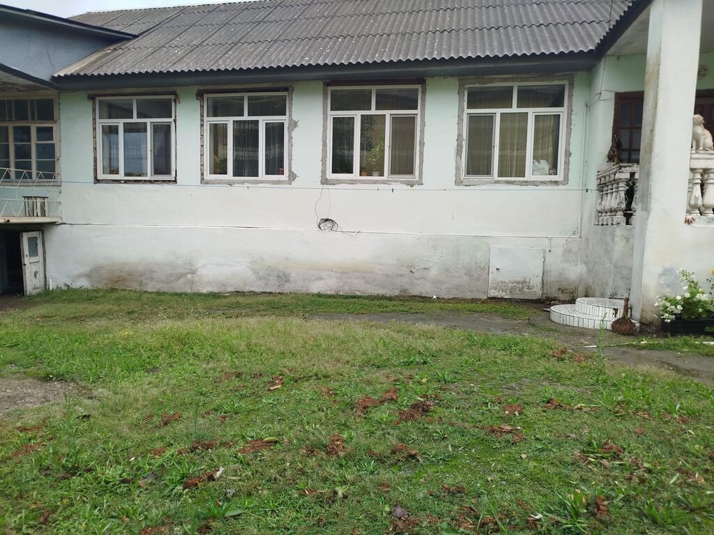 5 otaqlı, 100 kv. m, Orta təmir