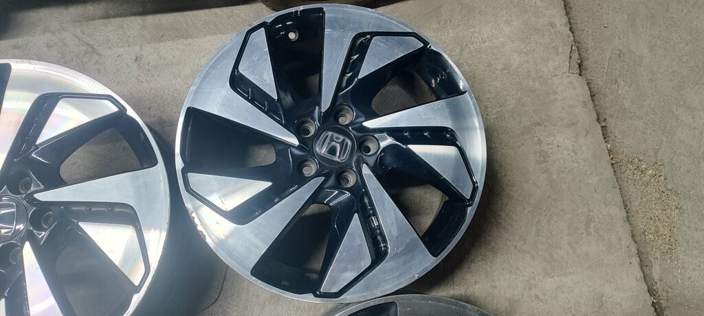 Литые Диски R 18 Honda, Комплект, отверстий - 5, Б/у: фото 6