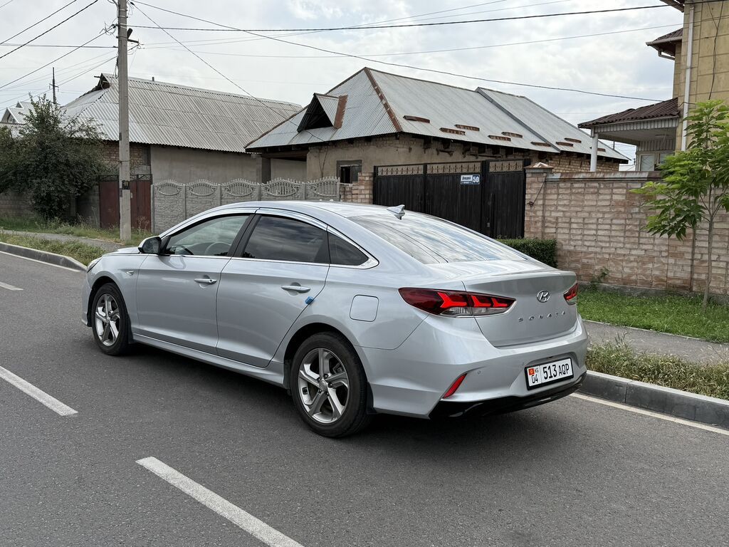 Hyundai Sonata: 2021 г., 2 л, Автомат, Газ, Седан: фото 6